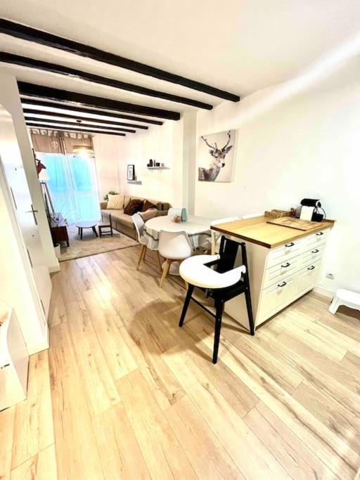 Apartamento Recien Reformado Dos Plantas Santa Cilia de Jaca Eksteriør billede