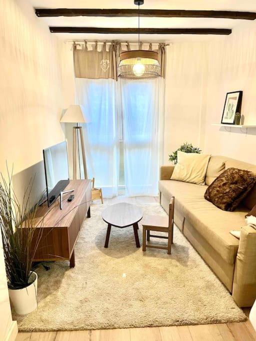 Apartamento Recien Reformado Dos Plantas Santa Cilia de Jaca Eksteriør billede
